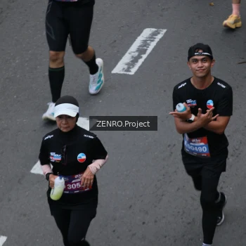Runner Photo 3814704