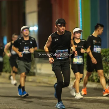 Runner Photo 3814773