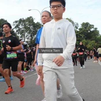 Runner Photo 3814790