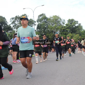 Runner Photo 3814851