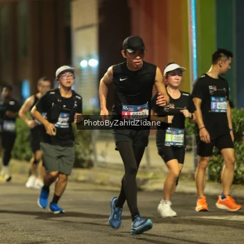 Runner Photo 3815017