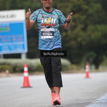 Runner Photo 3815019