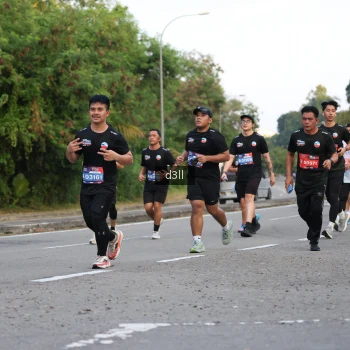 Runner Photo 3815028