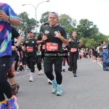Runner Photo 3815031
