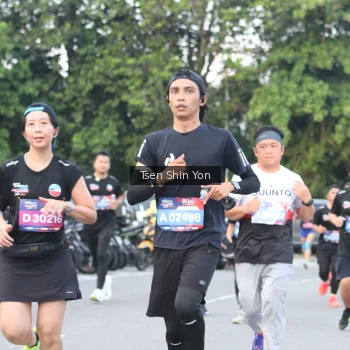 Runner Photo 3815034