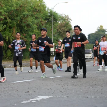 Runner Photo 3815112