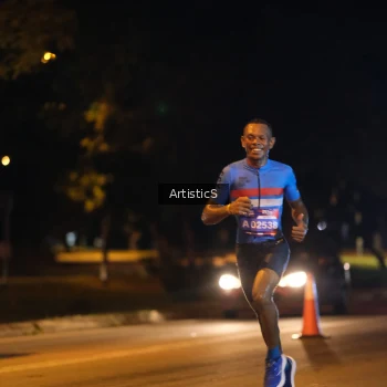 Runner Photo 3815114