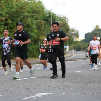 Runner Photo 3815115