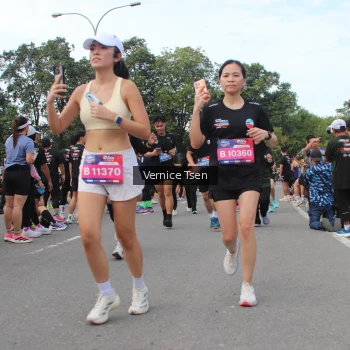 Runner Photo 3815176
