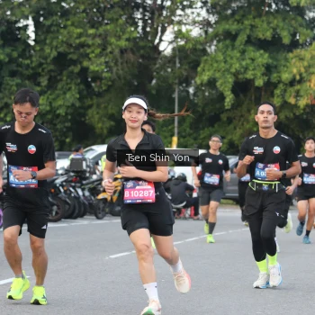 Runner Photo 3815225