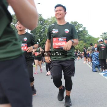 Runner Photo 3815376