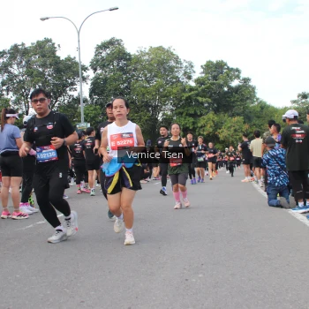 Runner Photo 3815483