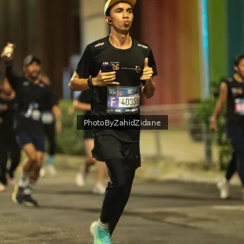 Runner Photo 3815515