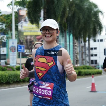 Runner Photo 3815559