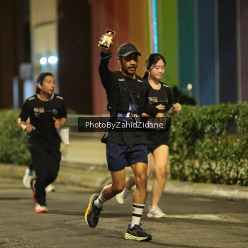 Runner Photo 3815569
