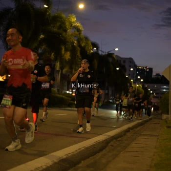 Runner Photo 3815587