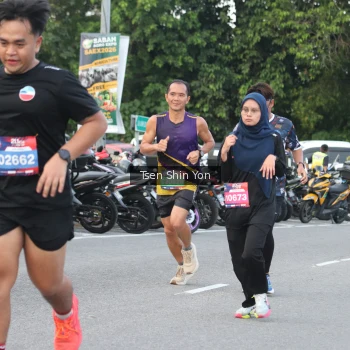 Runner Photo 3815589