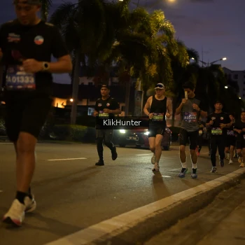 Runner Photo 3815624