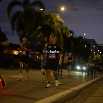 Runner Photo 3815629