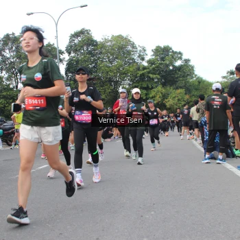 Runner Photo 3815654