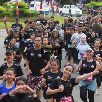 Runner Photo 3815660