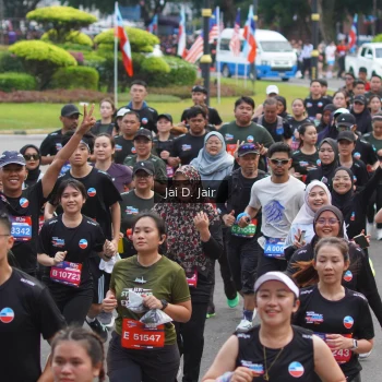 Runner Photo 3815686