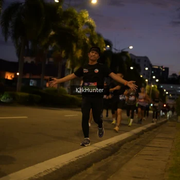 Runner Photo 3815690