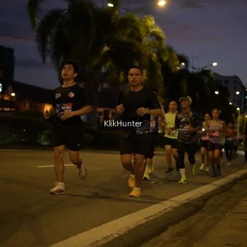 Runner Photo 3815694