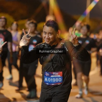 Runner Photo 3815738