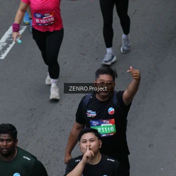 Runner Photo 3815752