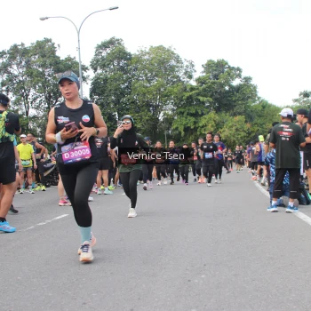 Runner Photo 3815769