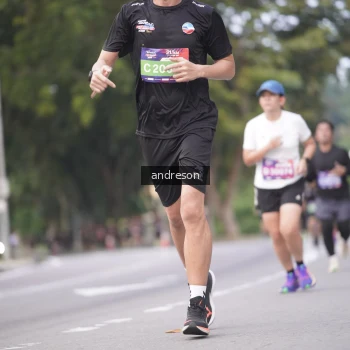 Runner Photo 3815783