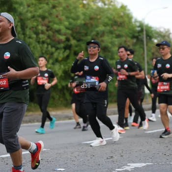 Runner Photo 3815792