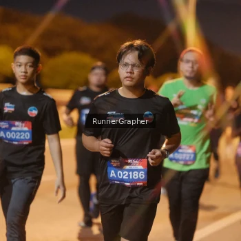 Runner Photo 3815796