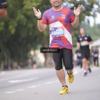 Runner Photo 3815805