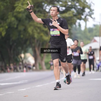 Runner Photo 3815806