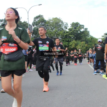Runner Photo 3815843