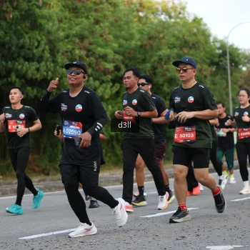 Runner Photo 3815916