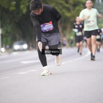 Runner Photo 3815921