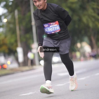 Runner Photo 3815929