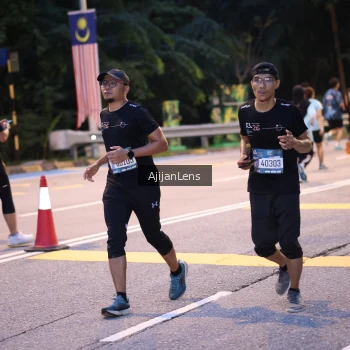 Runner Photo 3815935