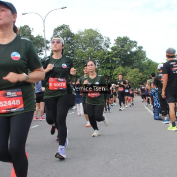 Runner Photo 3815958