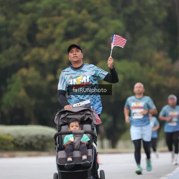 Runner Photo 3815969