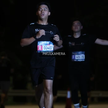 Runner Photo 3815980