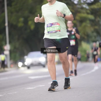 Runner Photo 3815986