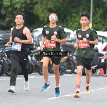 Runner Photo 3815992