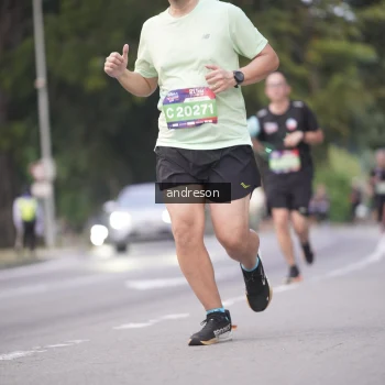 Runner Photo 3816009