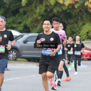 Runner Photo 3816049