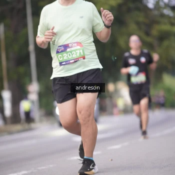 Runner Photo 3816068