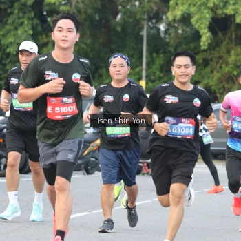 Runner Photo 3816073
